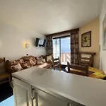 Apartment Machu - Location: Avec Vue Sur Les Pistes, Skis Aux Pied Mae-9101 Val Thorens