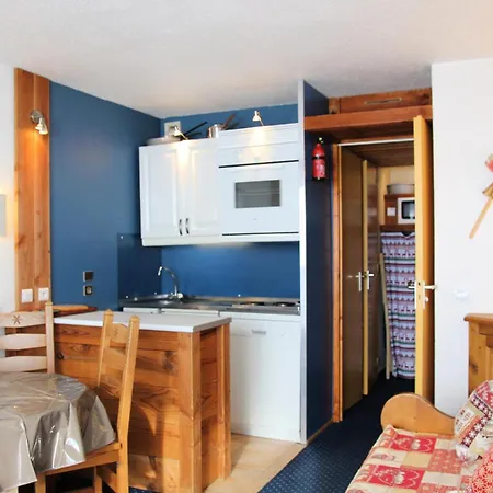 Machu - Location: Avec Vue Sur Les Pistes, Skis Aux Pied Mae-9101 * Val Thorens