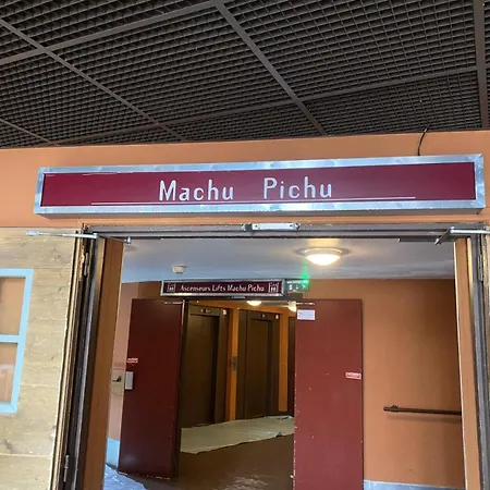 Appartement Machu - Location: Avec Vue Sur Les Pistes, Skis Aux Pied Mae-9101 *