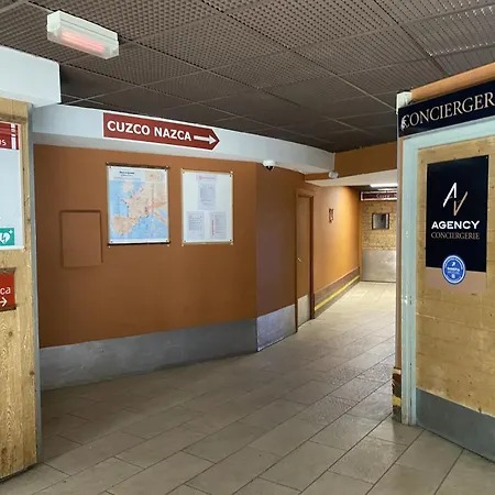 Machu - Location: Avec Vue Sur Les Pistes, Skis Aux Pied Mae-9101 * Val Thorens